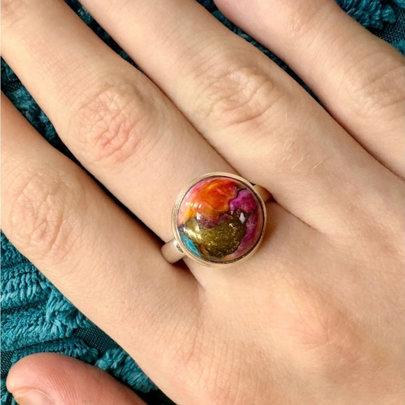 Sterling Silver Spiny Oyster Mojave Turquoise Ring (8.5) - Picture 4 of 9